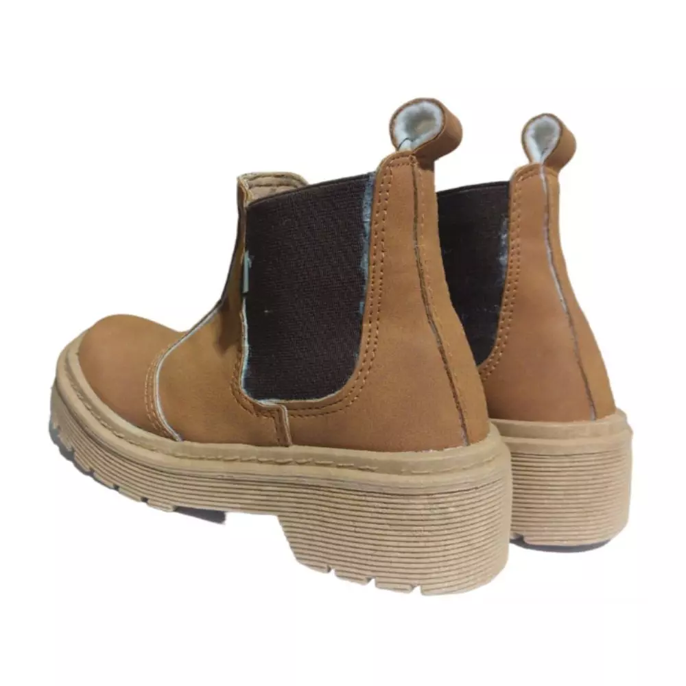 Bota Un Pasito a la Vez Mercedes Beige